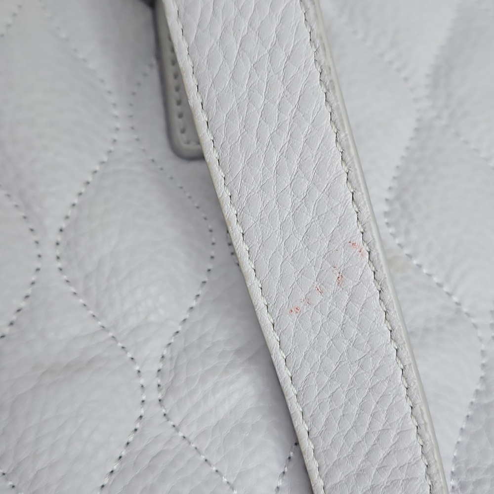 Vera Bradley Light Lavender Leather Leah Large Quilted Tote 15" x 13" - Picture 10 of 10